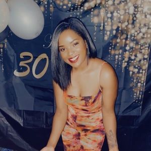 Meet your Posher, Ana